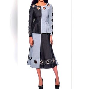Devine Sport NY, NWOT, 2 Tone, Denim Skirt Set, Black and Grey size 10